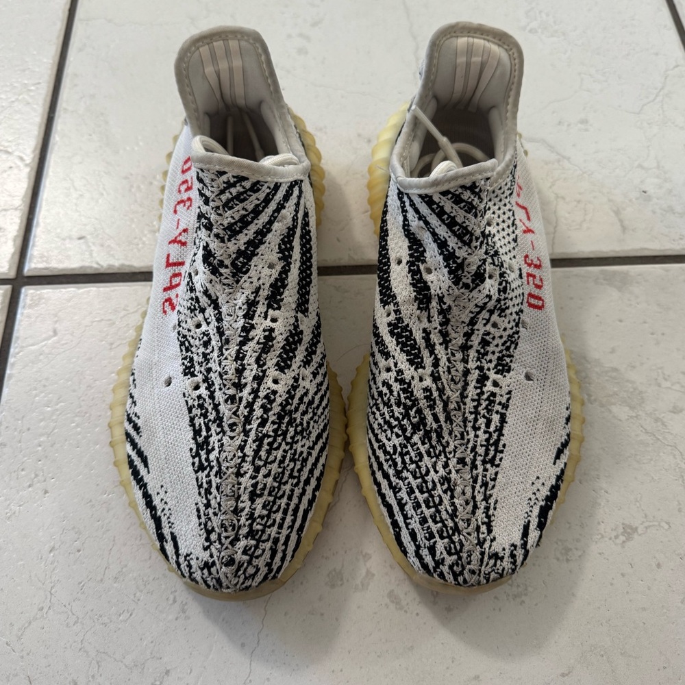 adidas Yeezy Boost 350